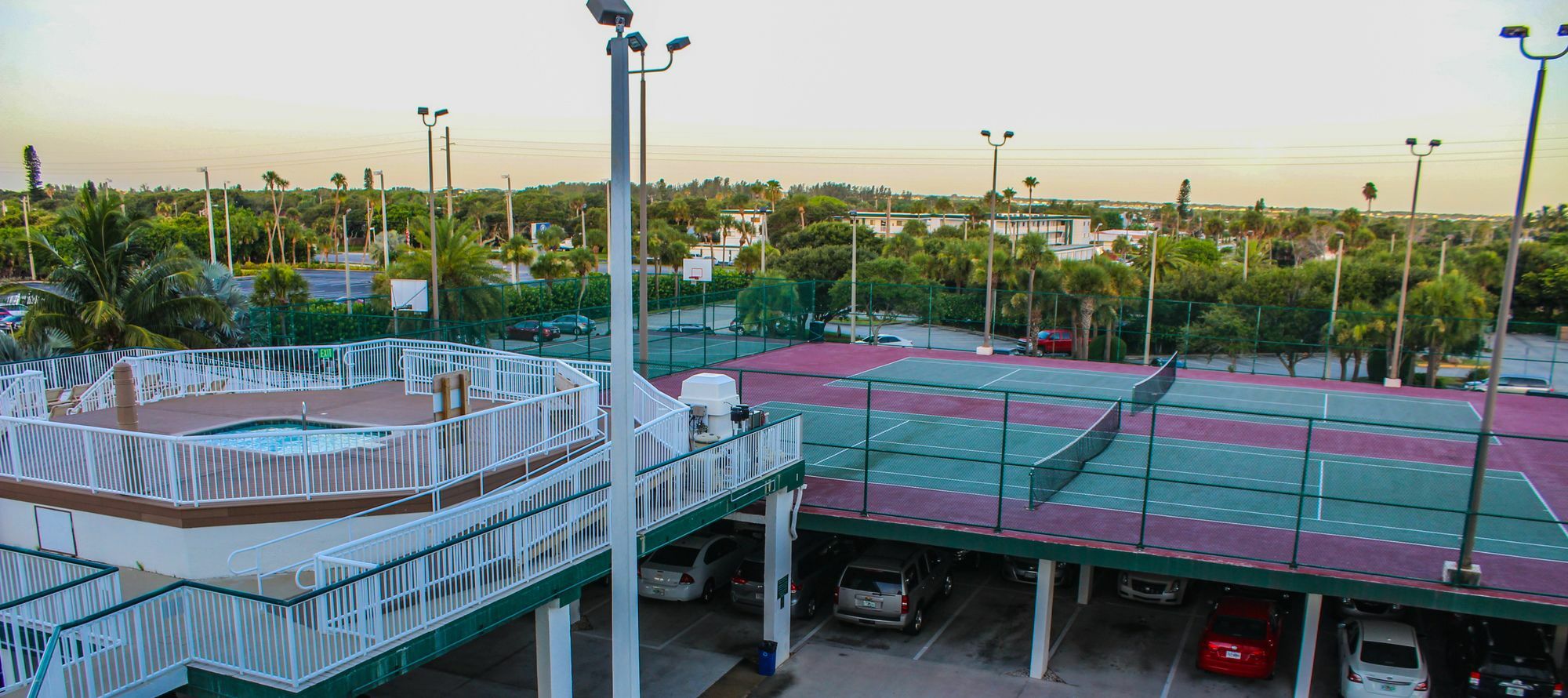 The Resort On קוקו ביץ' מראה חיצוני תמונה